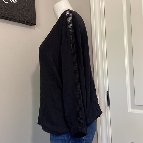 Rag and Bone Lace Sleeve Top Long Sleeve Crewneck Black Shirt Blouse Sz M - Picture 3 of 9